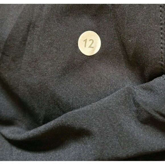 Lululemon On The Fly Pants Black Womens Size 12 Front Back Pockets Missing Draws - Picture 4 of 8